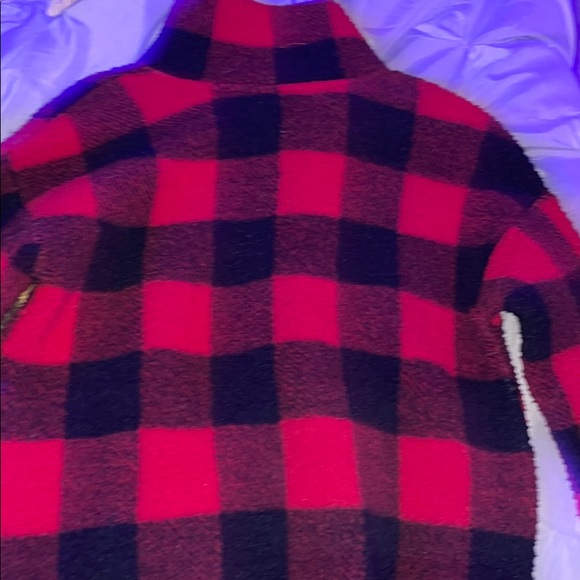 Pullover - Picture 3 of 3